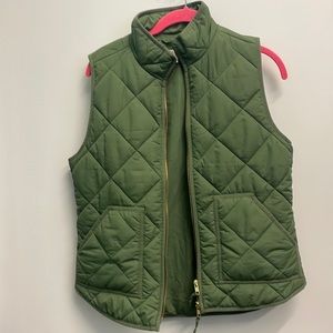 J Crew Factory Army Green Olive Green Vest sz Small